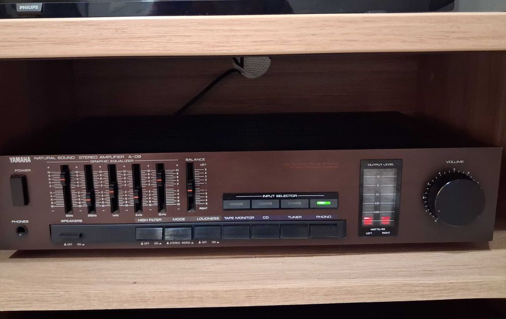 Amplificator Yamaha A-09 impecabil