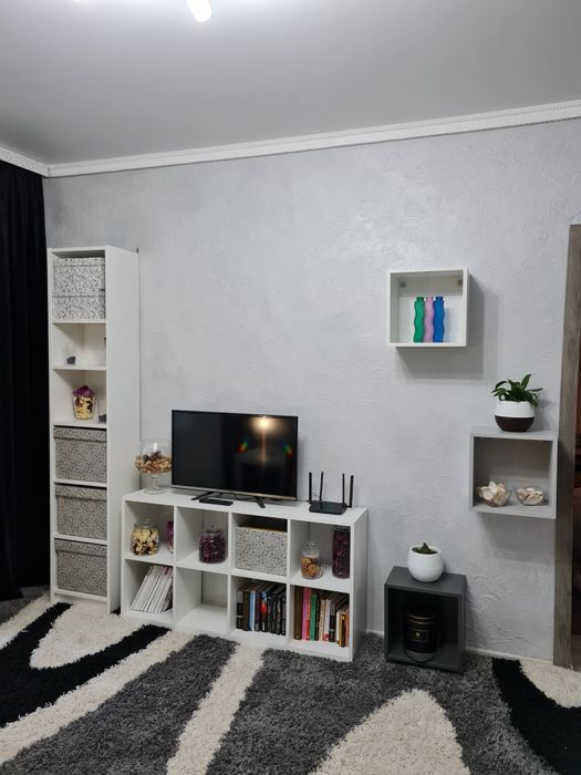 Двухкомнатная в 6 мкр