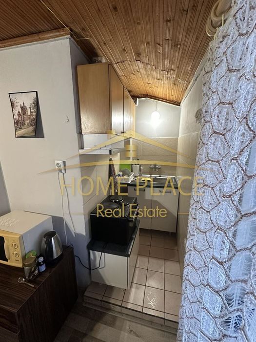 Дава се под наем Едностаен апартамент в Варна, Гръцка махала - 20 кв.м за 248.88 € - Снимка #3