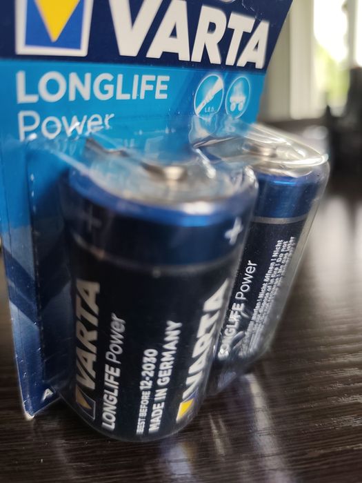 Батарейка Варта Оригинал мощный