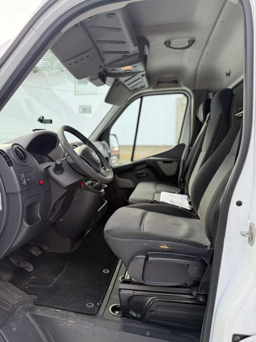 Vand Renault Master cub