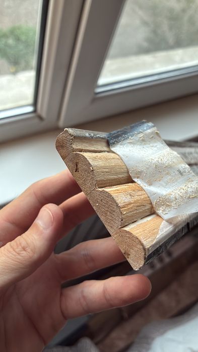 Плинтус из дерево