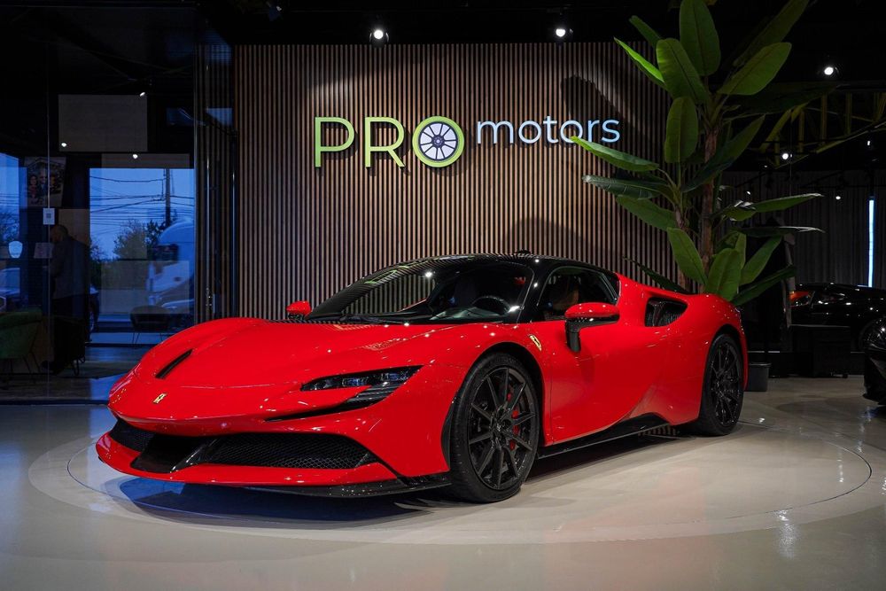 Ferrari SF90 Stradale Ferarri SF 90 - 1000cp