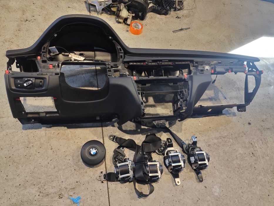 Kit airbag planșa bord BMW X5 f15 și X6 f16 cu hud. Fara cusătură