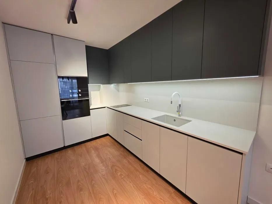 Дава се под наем Двустаен апартамент в Пловдив, Кършияка - 60 кв.м за 598.23 € - Снимка #3