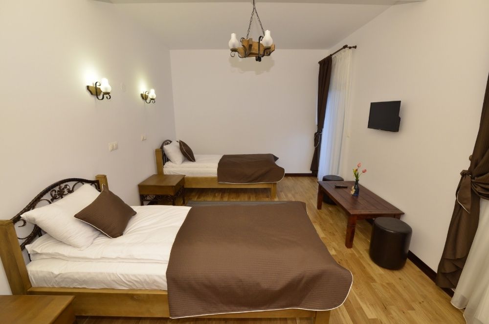 Cabana de inchiriat cu  Jacuzzi & Saună
