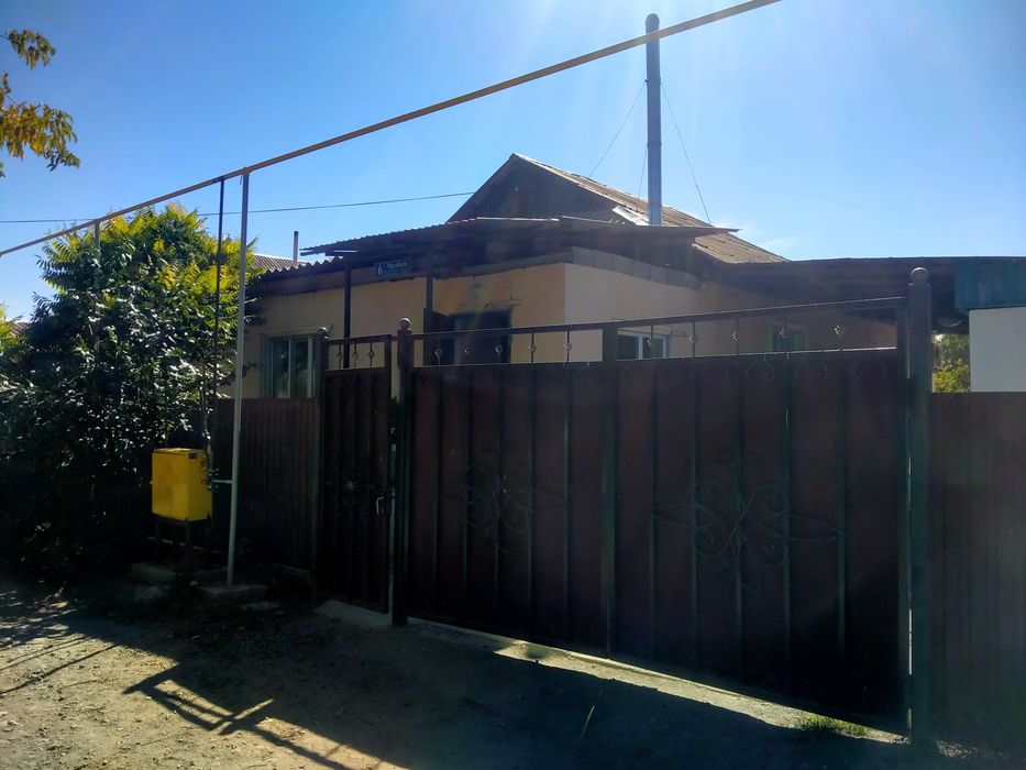 Продам большой теплый дом