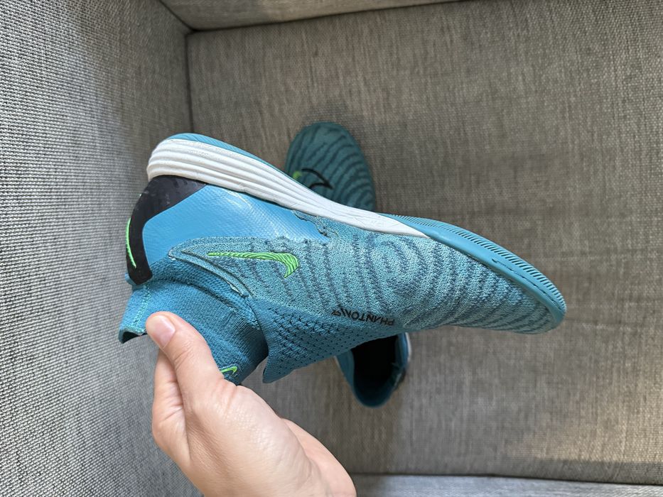 Кроссовки футбольные Nike оригинал