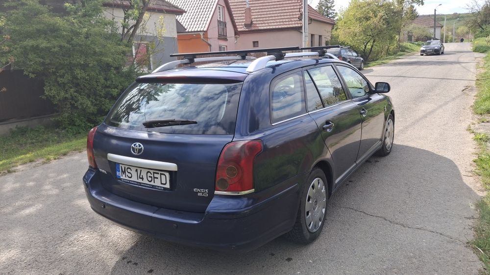 Toyota Avensis  diesel 2004