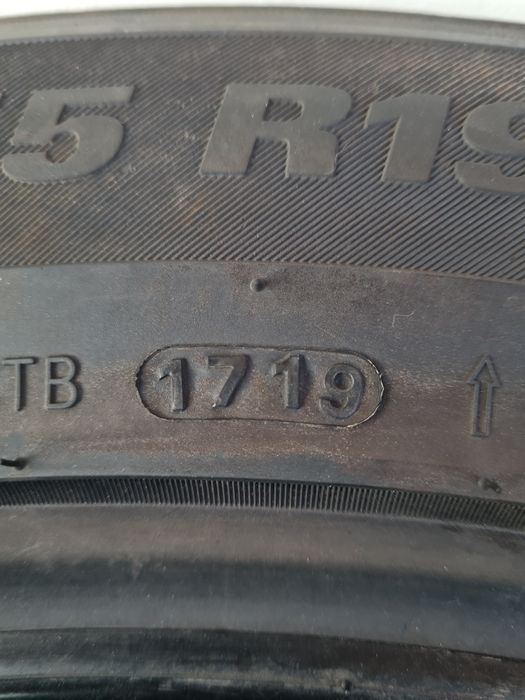 Зимни гуми 2 броя за Джип KUMHO WinterCraft WS71 255 55 R19 дот 1719