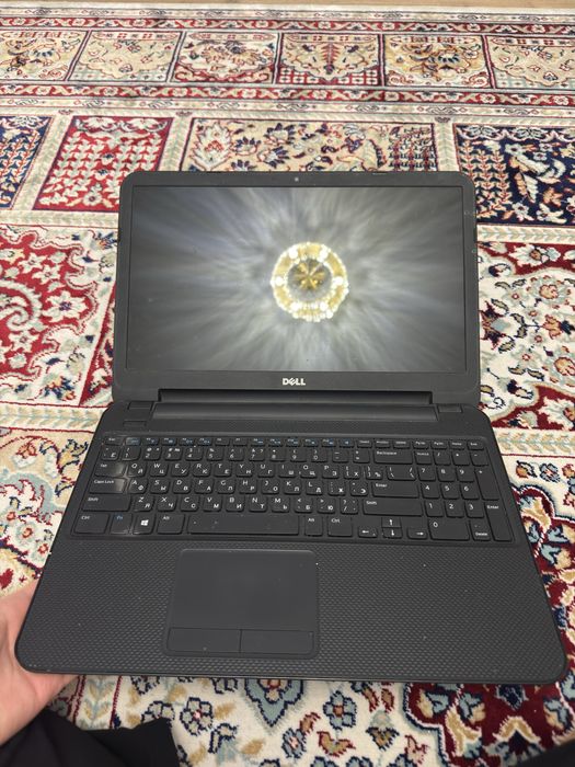 Нерабочий ноутбук Dell