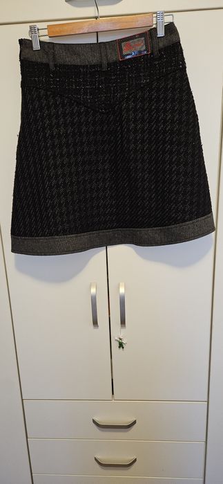 Fusta scurta Desigual