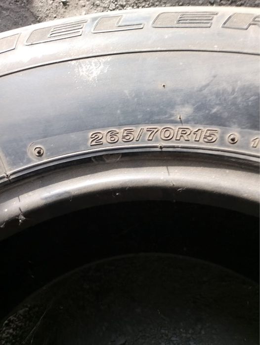 Шина 265/70 R15.