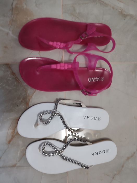 Vând încălțăminte femei