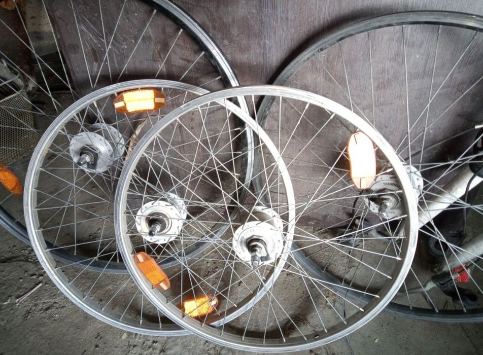Roata cu dinam in butuc 24",26",28"