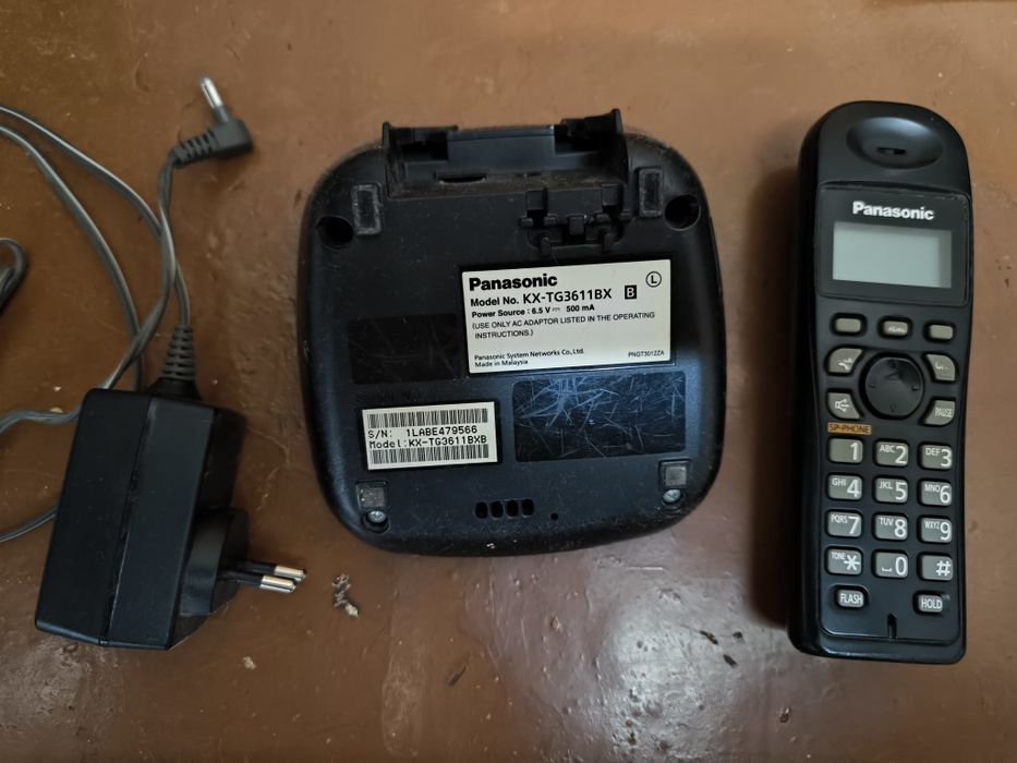 Радиотелефон Panasonic KX-TG3611BX б/у.Терминал
Model No. KX-TG3611BX