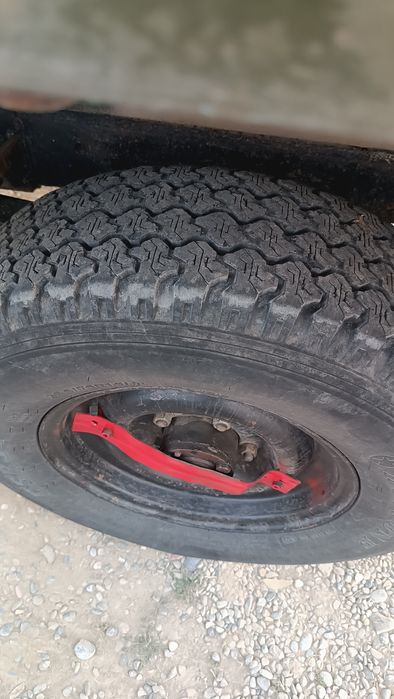 Uvazik sotiladi 
Uvazik sotiladi 
Yili 1980 xolati zoʻr 
Yoqilgʻi;