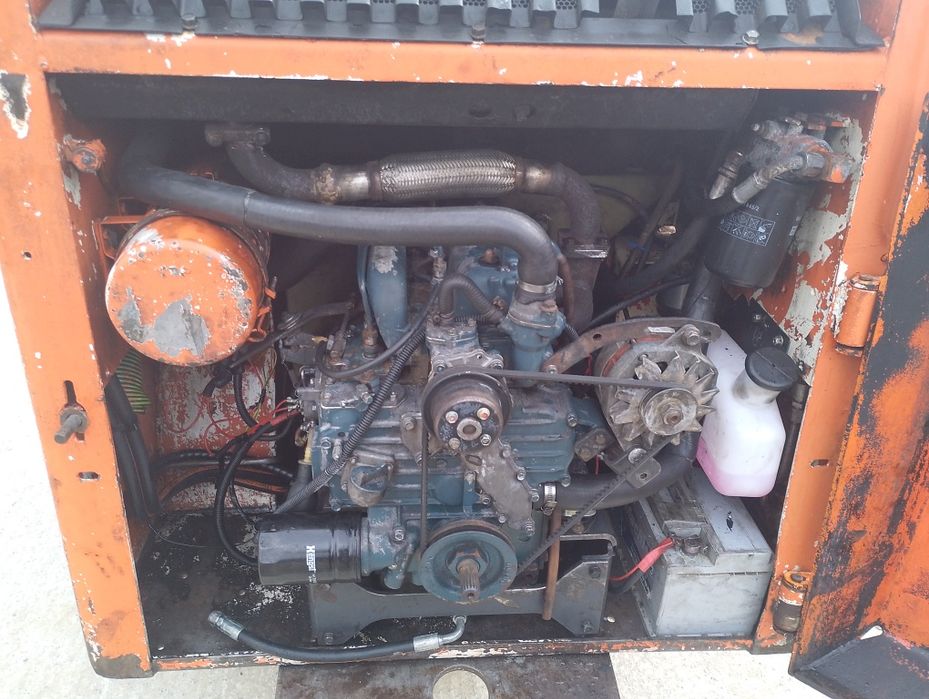 Miniincarcator Bobcat 743