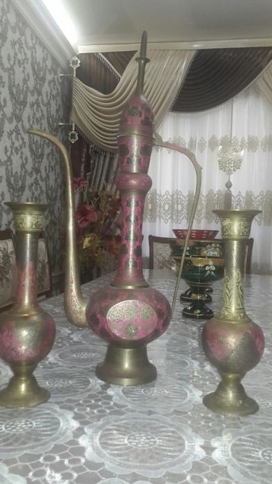 Nabor indiyski kuvshin