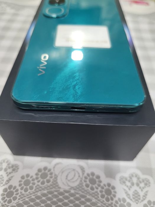 Vivo V40 Lite V2424 8+8/256гб