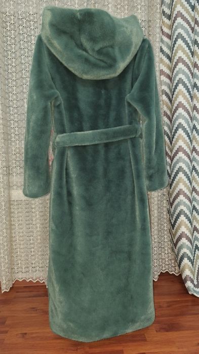 Продам новую шубы Альпак