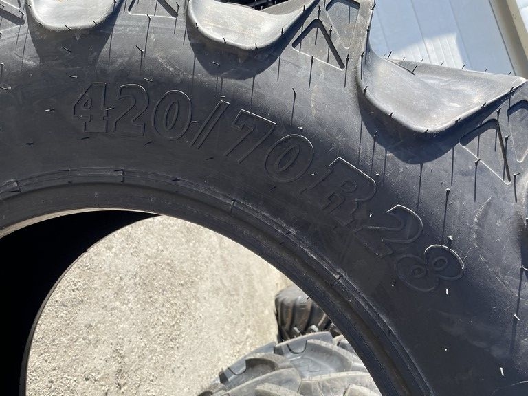 420/70 R28 Cauciucuri noi agricole RADIALE BKT livrare GRATUITA
