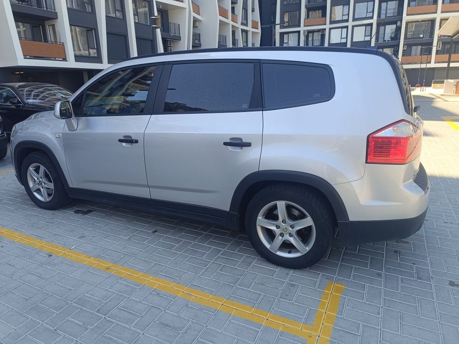 Шевролет Орландо  Газ -Бензин