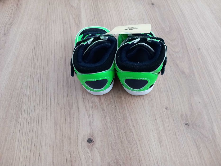 Бебешки маратонки / кецове Fila / Бебешки буйки / обувки Nike / Adidas