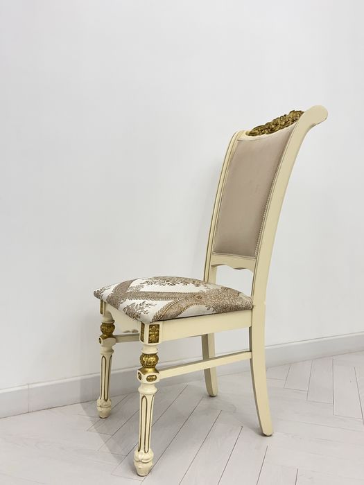 Стулья деревянные 12 штук