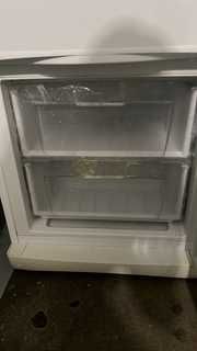 Холодильник INDEZIT