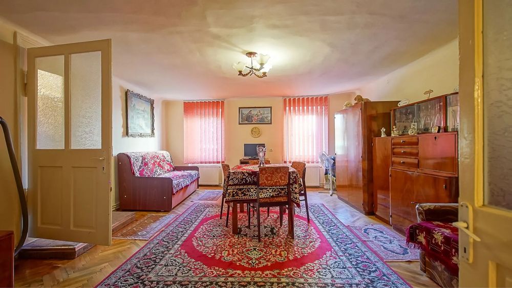 Casă de vanzare in centrul Brașovului