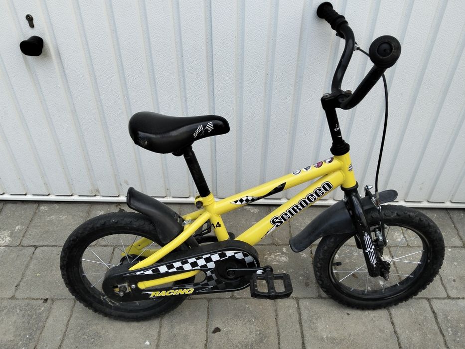 Bicicletă copil până în 6 ani.