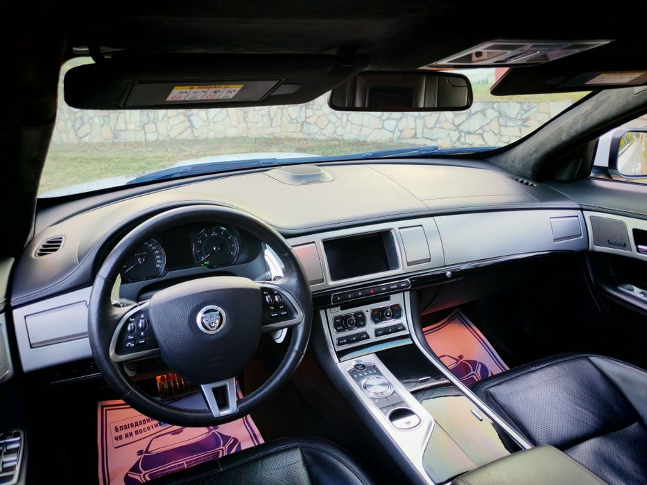Продавам JAGUAR XF 3.0 SUPERCHARGED цял за части!