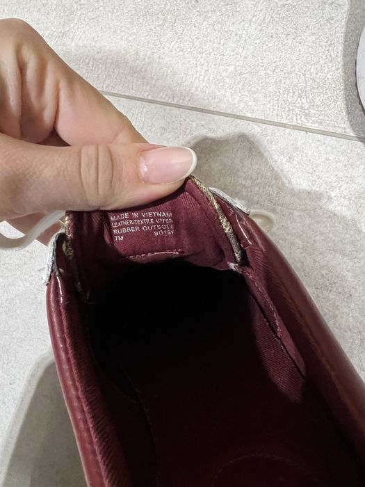 Велурени обувки Pinko