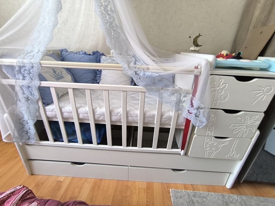 Кровать детский со шкафом