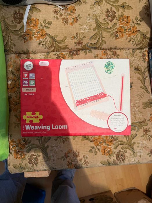 Război de țesut din lemn / Joc creativ Bigjigs Toys – Weaving Loom (5+ ani)