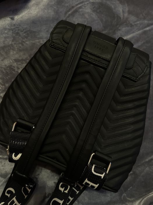 Раница Guess-Violet