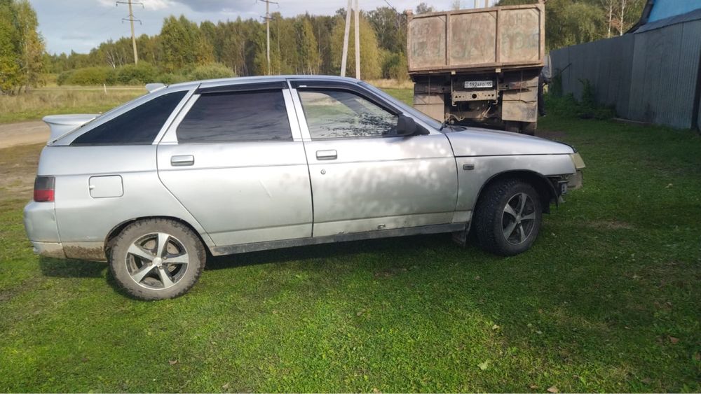 Продам ваз 2112 год 2006