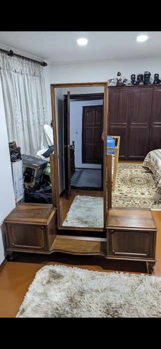 Очаровательная Витрина, Европа, после качественной реставрации.