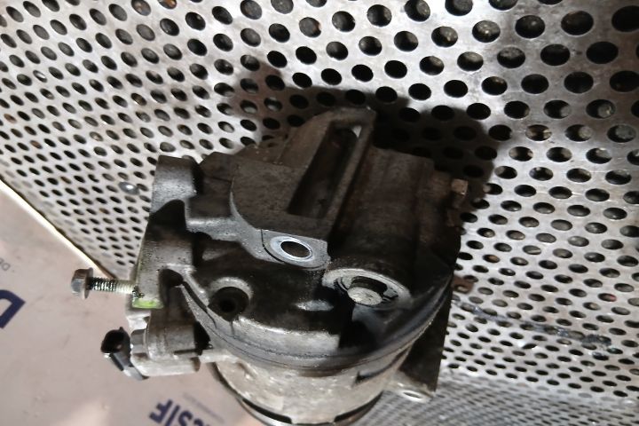 Compresor AC 92600BB60A 92600BB6CA 13016005 92600BB60A 92600BB6CA 130