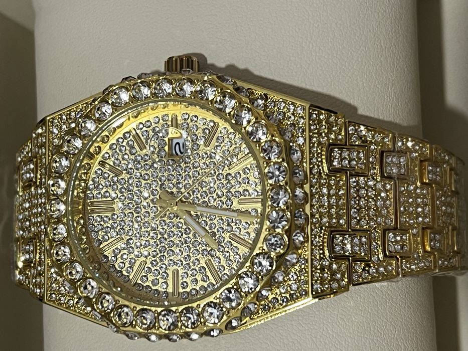 Позолоченные мужские часы