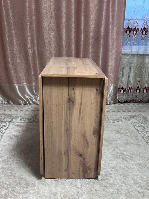 стол книжка новый