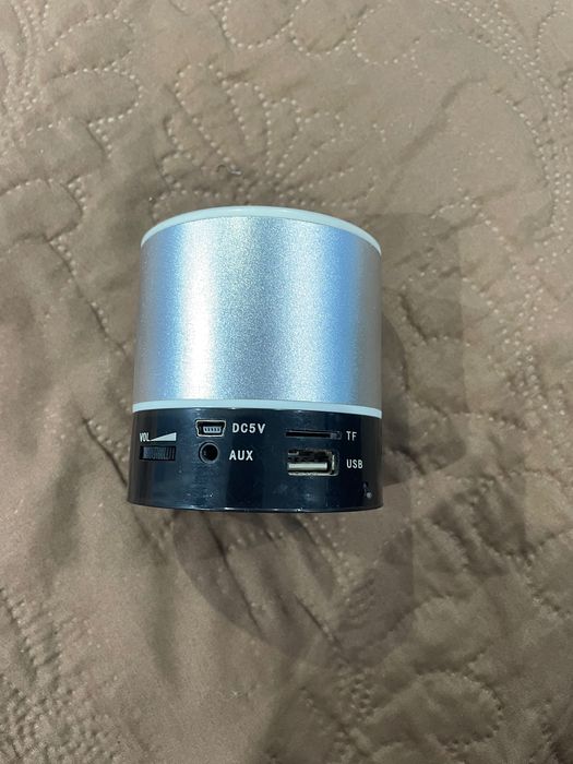 Портативна колонка Robot O28U