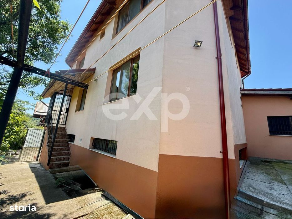 Ștefănești | Casă Premium | Zonă Liniștită | Finisaje De Calita