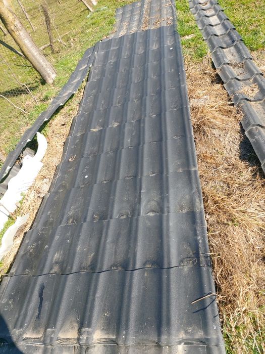 Tablă 120mp.culoare gri antracide stare optimă