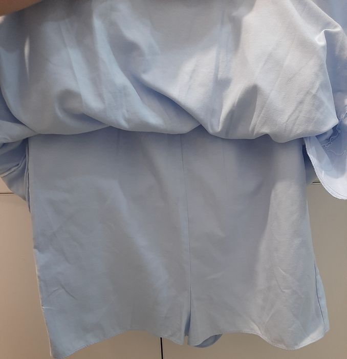 Рокли  ZARA. Едната рокля е с панталонки.