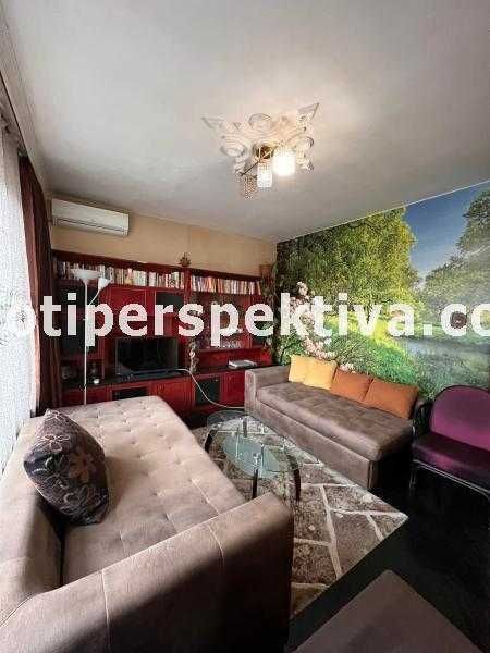 Продава се Тристаен апартамент в Пловдив, Христо Смирненски - 84 кв.м за 1822 €/кв.м - Снимка #5