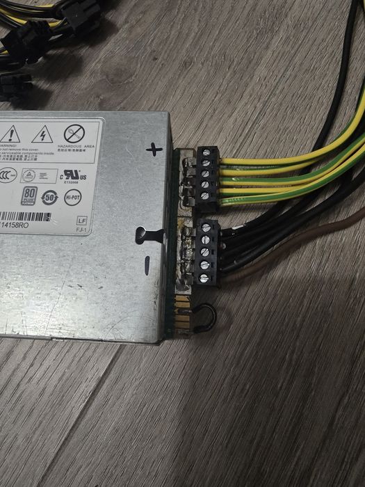 Sursa server 750 watt 80 plus platinium 10 pcie 8 pin