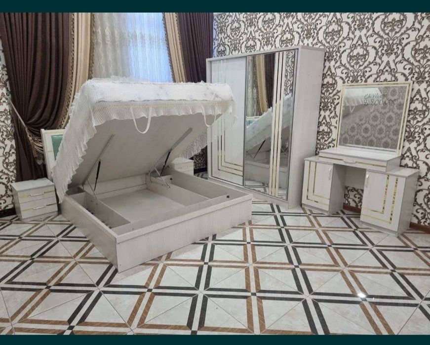 Срочно продам спальный гарнитур