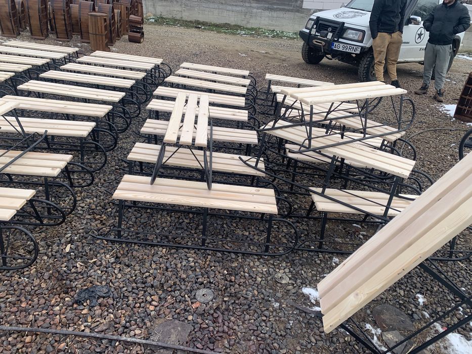 Sanie din lemn cu fier